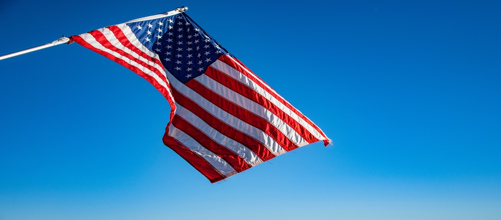 Flying flag of the USA